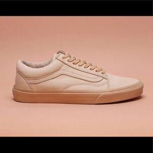 Vans NWT size 7.5 Old Skool Leather